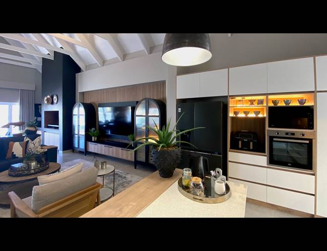3 BEDROOM HOUSE FOR SALE IN LAMPIESBAAI
